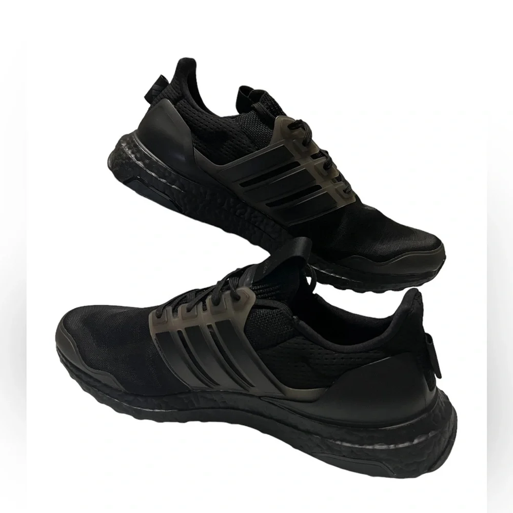 New adidas UltraBoost DNA Mono  Triple Black  GX3074 Men’s 8.5